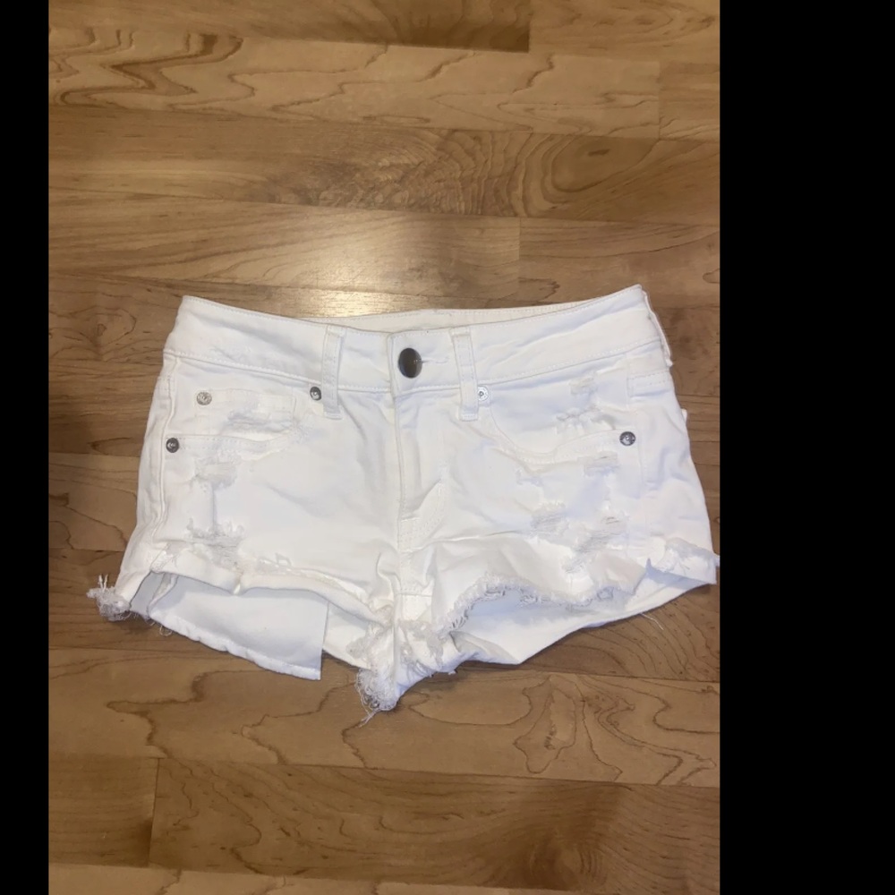 American Eagle White Jean Shorts size 0
